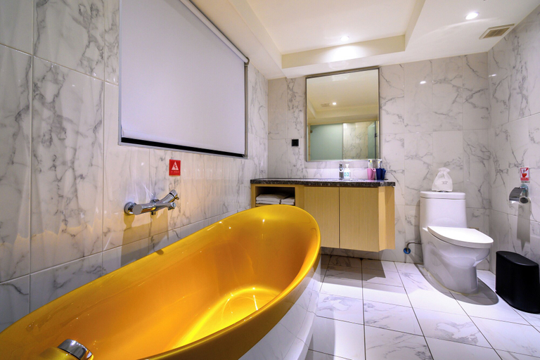 Bathroom 5, Olah Poshtel Taichung Wenxin, Taichung