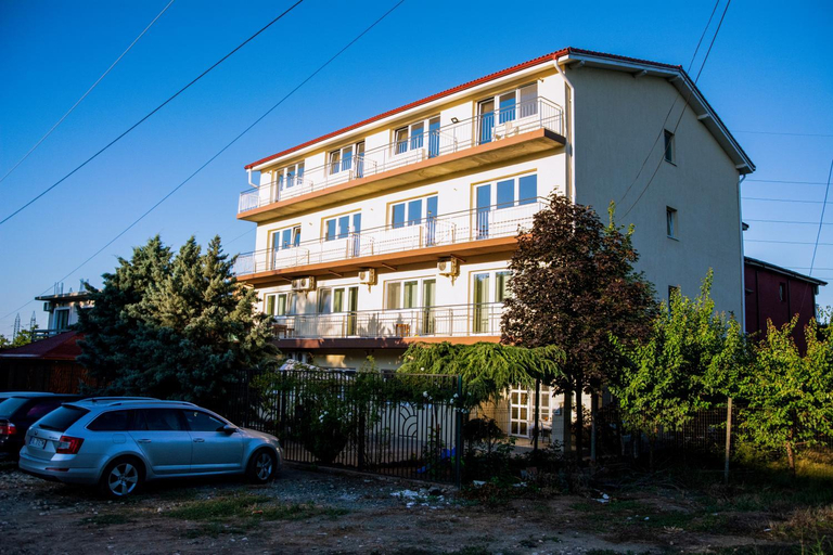 Others 3, Casa Vienna, Agigea