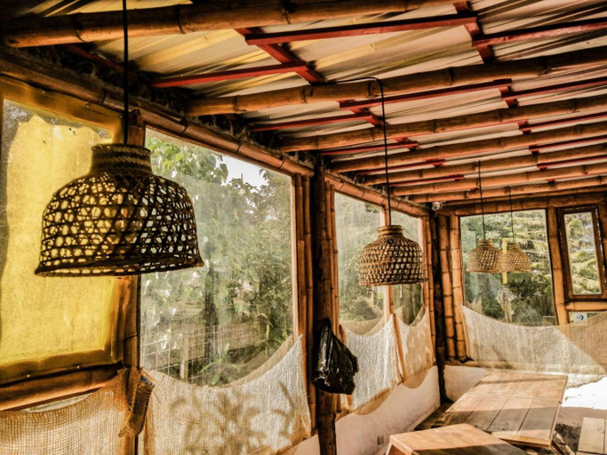 Others 3, CASA JUANA DE ORO, Baños