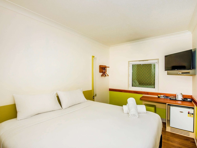 Bedroom 5, Imperial Motel Windsor, Windsor