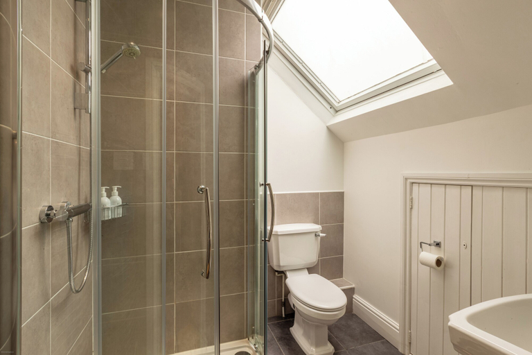 Bathroom 5, Oakfold House, Cumbria