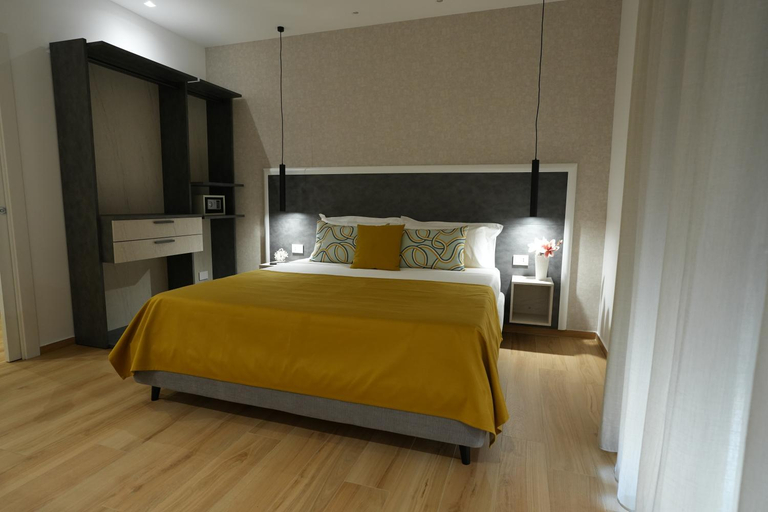 Others 5, Enea Suite, Trapani