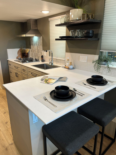 Dining Room 18