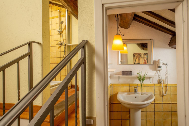 Bathroom 3, Bollo Apartments, Rome