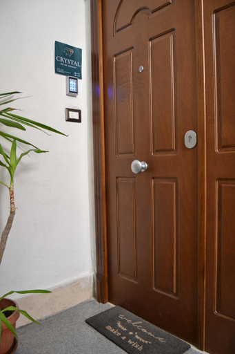Others 2, Crystal B&B, Napoli