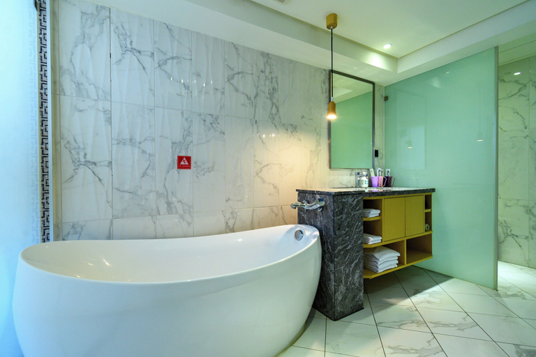 Bathroom 5, Olah Poshtel Taichung Wenxin, Taichung
