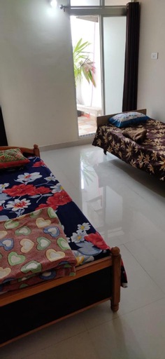 Bedroom 2, Love & Peace Apartment, Jabalpur