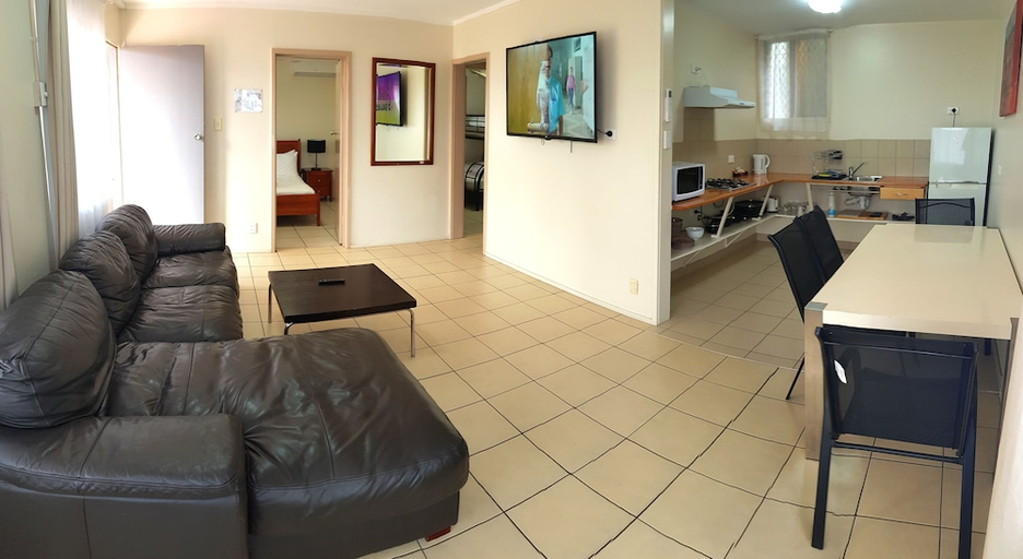 Others 5, Hotel Tropiq, Cairns