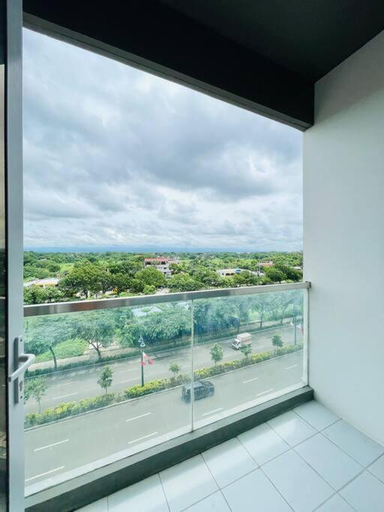 * *13 Peaceful Studio Nook, Iloilo City