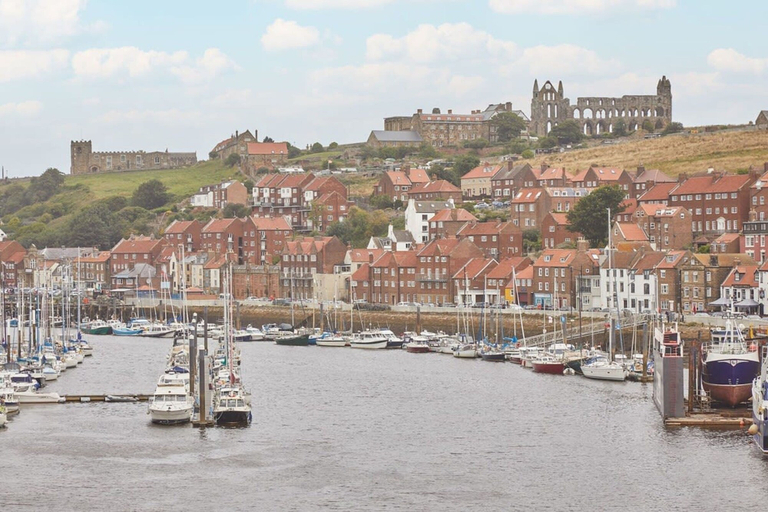 Exterior & Views 2, Host Stay Starboard Bow, North Yorkshire