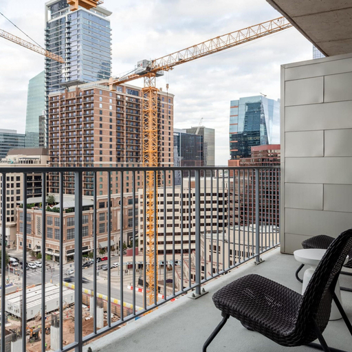 Room 2, Austin Inspiring 2BD 2BA 2nd Street District Apartment, Travis