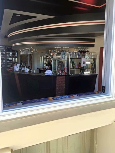Food & Drinks 4, The Astra Hotel, Broken Hill