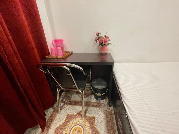 Bedroom 4, Govind Atithi Grah, Faizabad