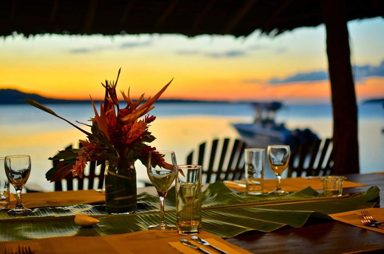 Food & Drinks 5, Trees and Fishes Private Retreat, Malorua