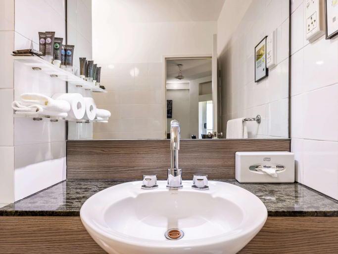 Bathroom 3