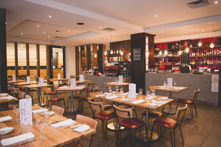 Food & Drinks, Dandenong Central Apartment Hotel, Gr. Dandenong - Dandenong