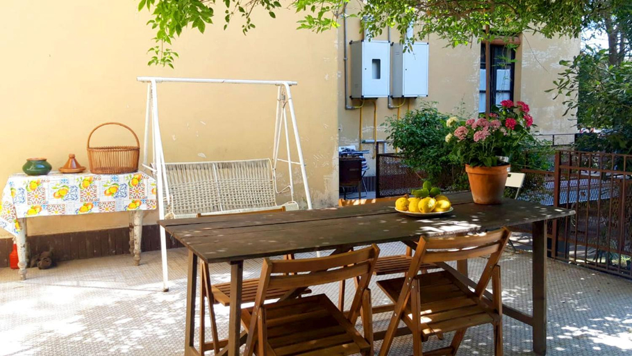 Others 4, B&B Etnea Centoundici, Catania