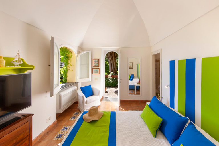 Others 4, Casa Merce Positano, Salerno