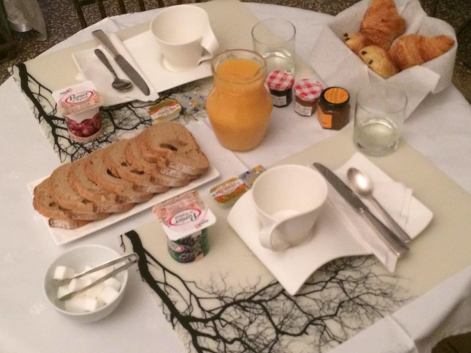 Food & Drinks 5, Ida Chambres d'Hôtes Montpellier, Hérault