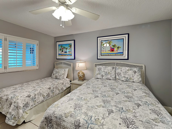 Bedroom 3, Hibiscus II, Saint Johns