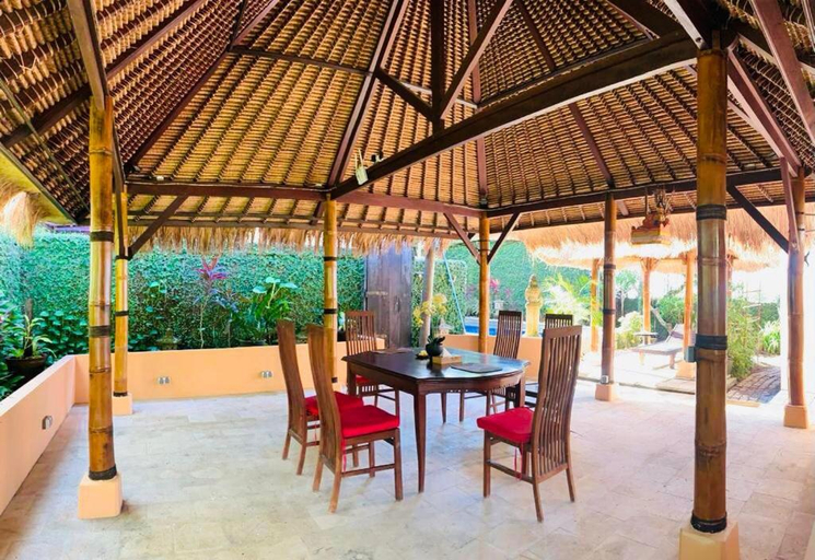 Food & Drinks 4, Giri's Villa Jimbaran, Badung