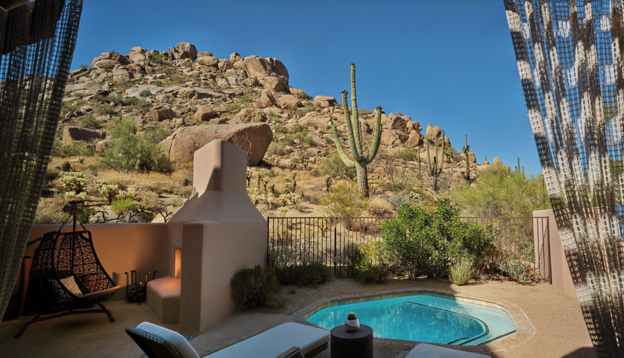 Sport & Beauty 3, Four Seasons Resort Scottsdale at Troon North, Maricopa