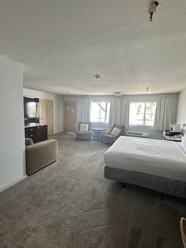 Bedroom 2, The New Pioneer, Mohave