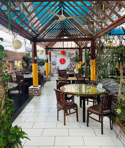 Food & Drinks 3, Lavender Star House , Badung