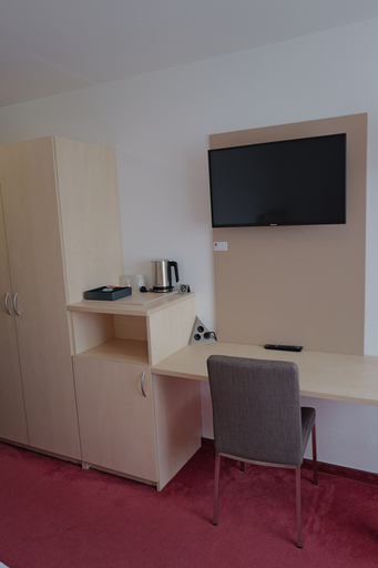 Others 5, Hotel Am Bad, Esslingen