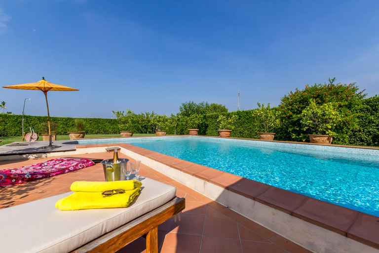 Sport & Beauty 3, Villa Pallina 4BR Villa with Private Pool, Lucca