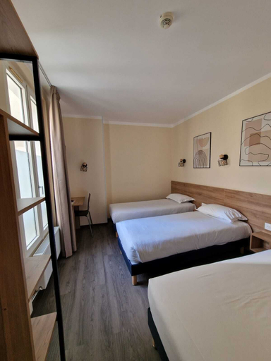 Bedroom 3, Hotel D'Anjou, Hauts-de-Seine