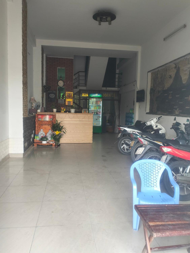 Others 2, khach san Đoan Le, Binh Tan