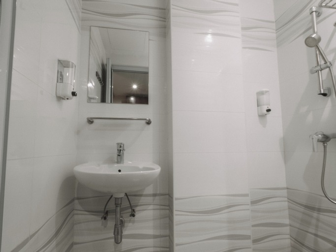 Bathroom 5