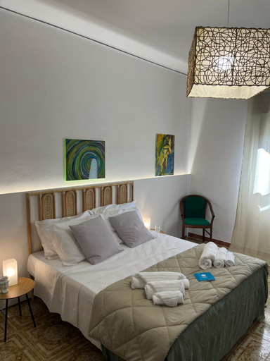 Others 3, Diro Camere, Ragusa