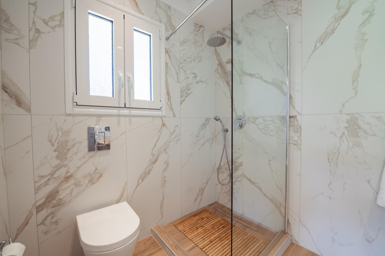 Shower 4, Katikia House, Ionian Islands