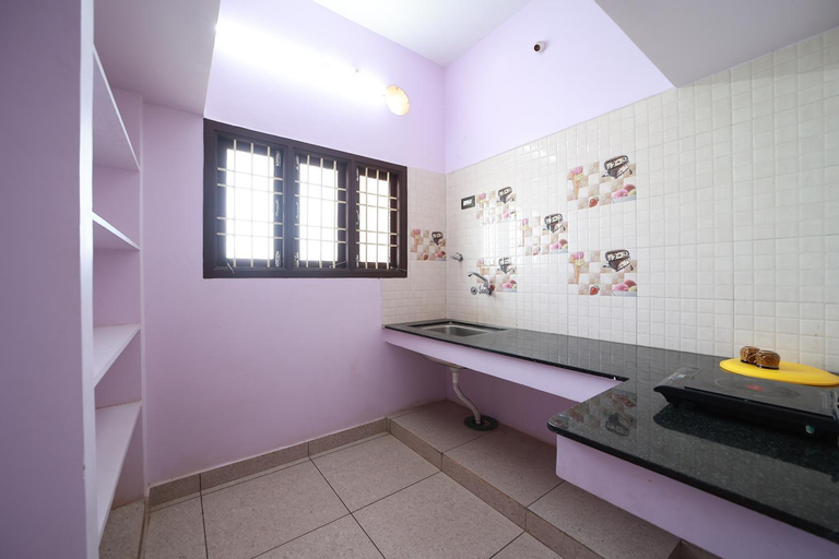 Bedroom 5, Royal Castle Residency, Puducherry