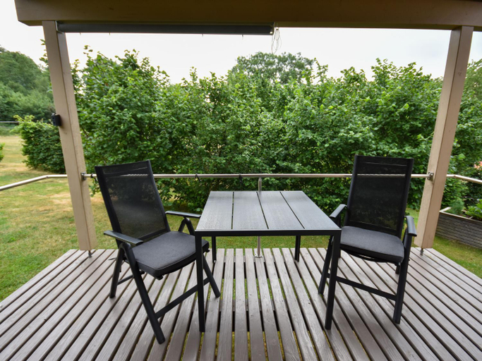 Balcony/terrace 4, Cottage in Germany with Sun Terrace & BBQ, Vulkaneifel