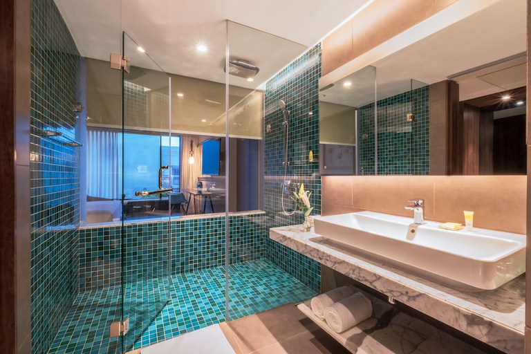 Bathroom 4, Hyatt Centric Candolim Goa, North Goa