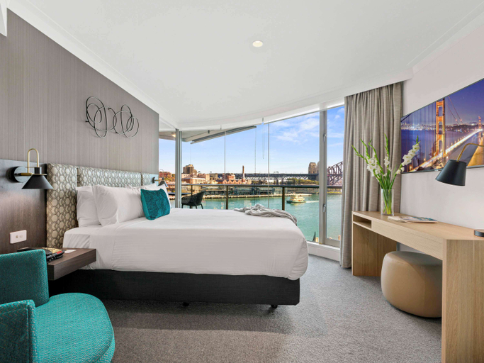Bedroom 3, Pullman Quay Grand Sydney Harbour, Sydney