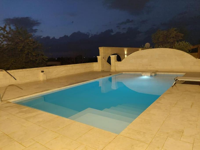 Others 5, Villa Coco Monopoli, Bari