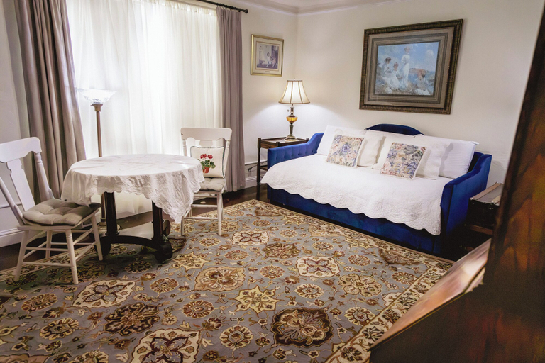 Bedroom 2, Weaverville Hotel, Trinity