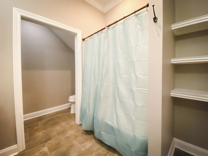 Bathroom 5, The Respite Bed and Breakfast, McCracken