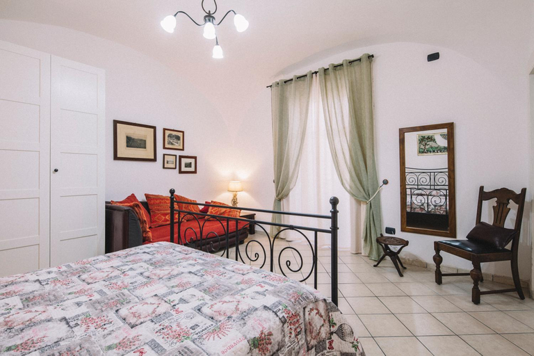 Bedroom 2, Fortalba House Amalfi Coast, Salerno