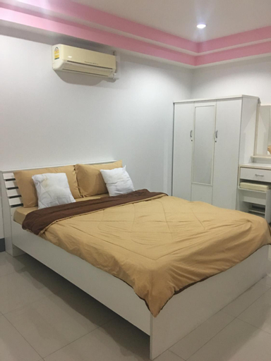 Bedroom 15