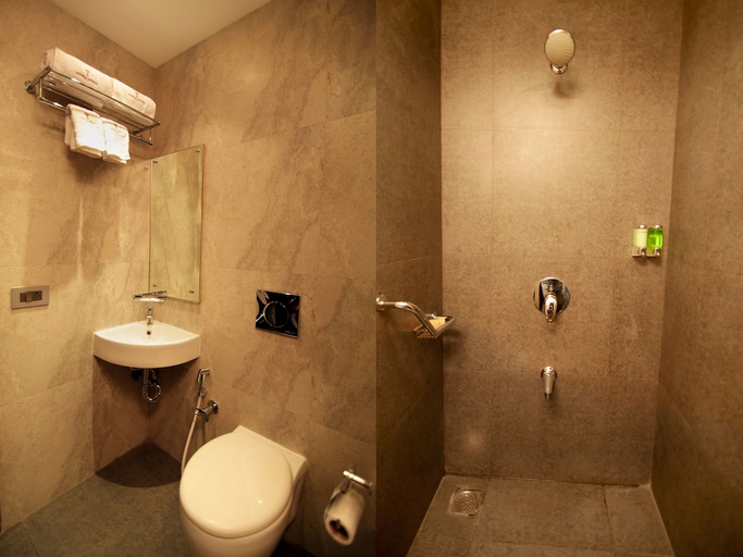 Bathroom 5, Astoria Hotels By Sparsa, Madurai