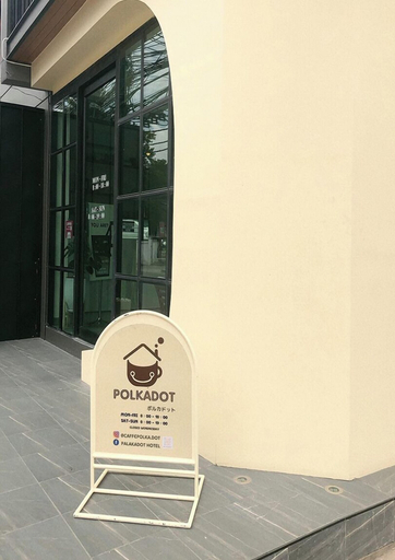 Exterior & Views 2, Polkadot Cafe&Hotel, Muang Phitsanulok