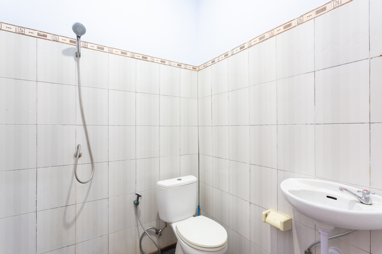 Bathroom 3