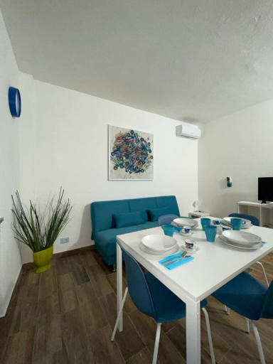 Others 4, B&B FIOR DI CAMPO, Mendrisio