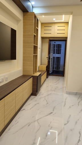 Others 4, Airport Inn, Chennai