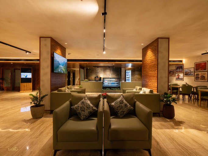 Public Area 5, Luxo Kochi , Ernakulam